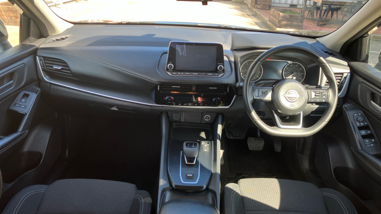 Nissan Qashqai 1.3 DiG-T MH 158 Acenta Premium 5dr Xtronic Petrol Hatchback